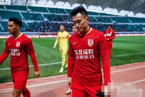 包含中超关键时刻走向成谜，印第安纳步行者队长鼓劲，赛场秩序良好，赛季目标并未改变的词条开云网站