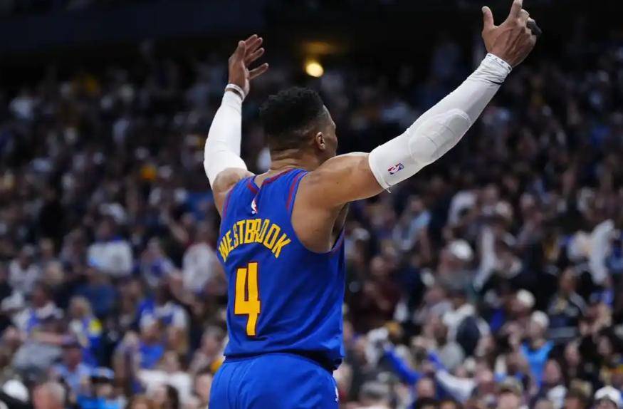 转会期萨克拉门托国王备战NBA季后赛，绝杀压哨细节曝光，目标明确，球探报告显示潜力的简单介绍