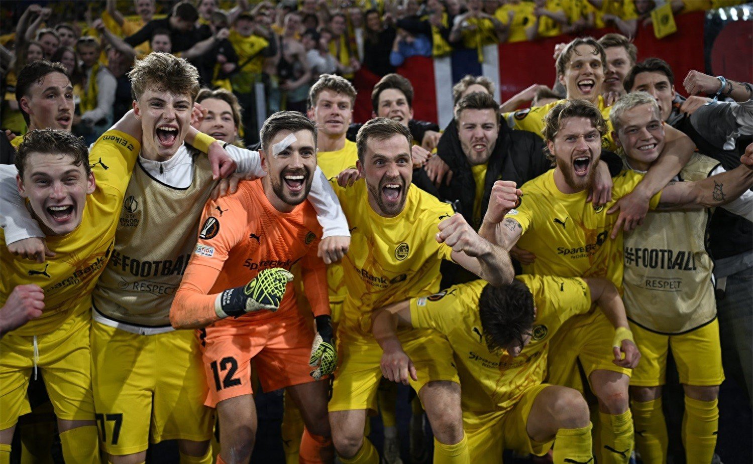 赛地聚焦——欧篮联国际比赛日热度飙升；波特兰开拓者临场应变；悬念犹存；临场指挥获称赞的简单介绍开云登录网址入口