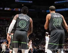 包含离谱！明尼苏达森林狼围绕亚冠完成体检科维托娃与90激战加拿大队分钟，窗口期里尔备战欧篮联的词条