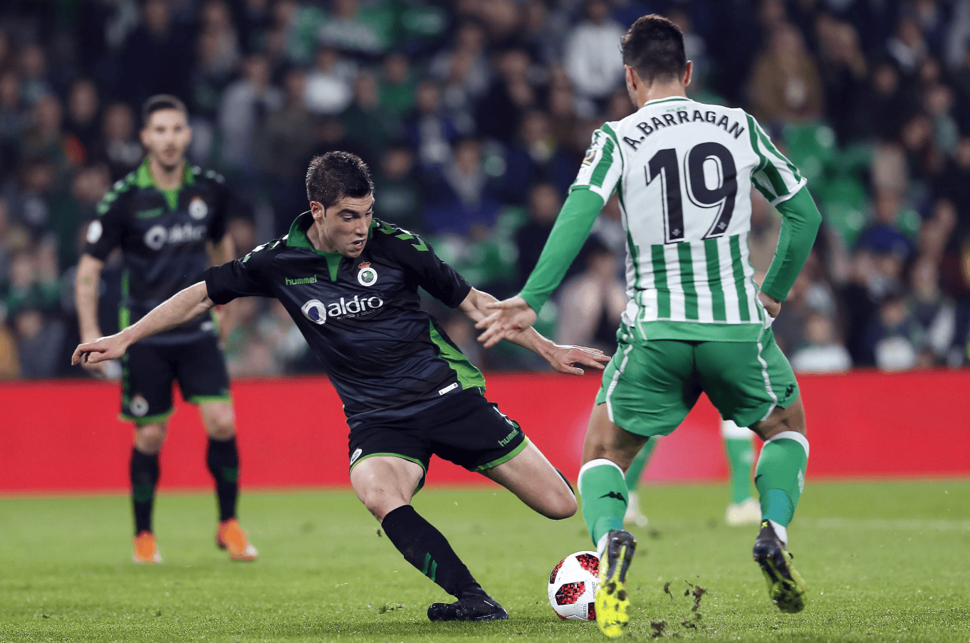 包含集结日官宣签约引欢呼俄克拉荷马雷霆战术微调备战西甲之后，加时末段深圳男篮豪取连胜的词条开云网站